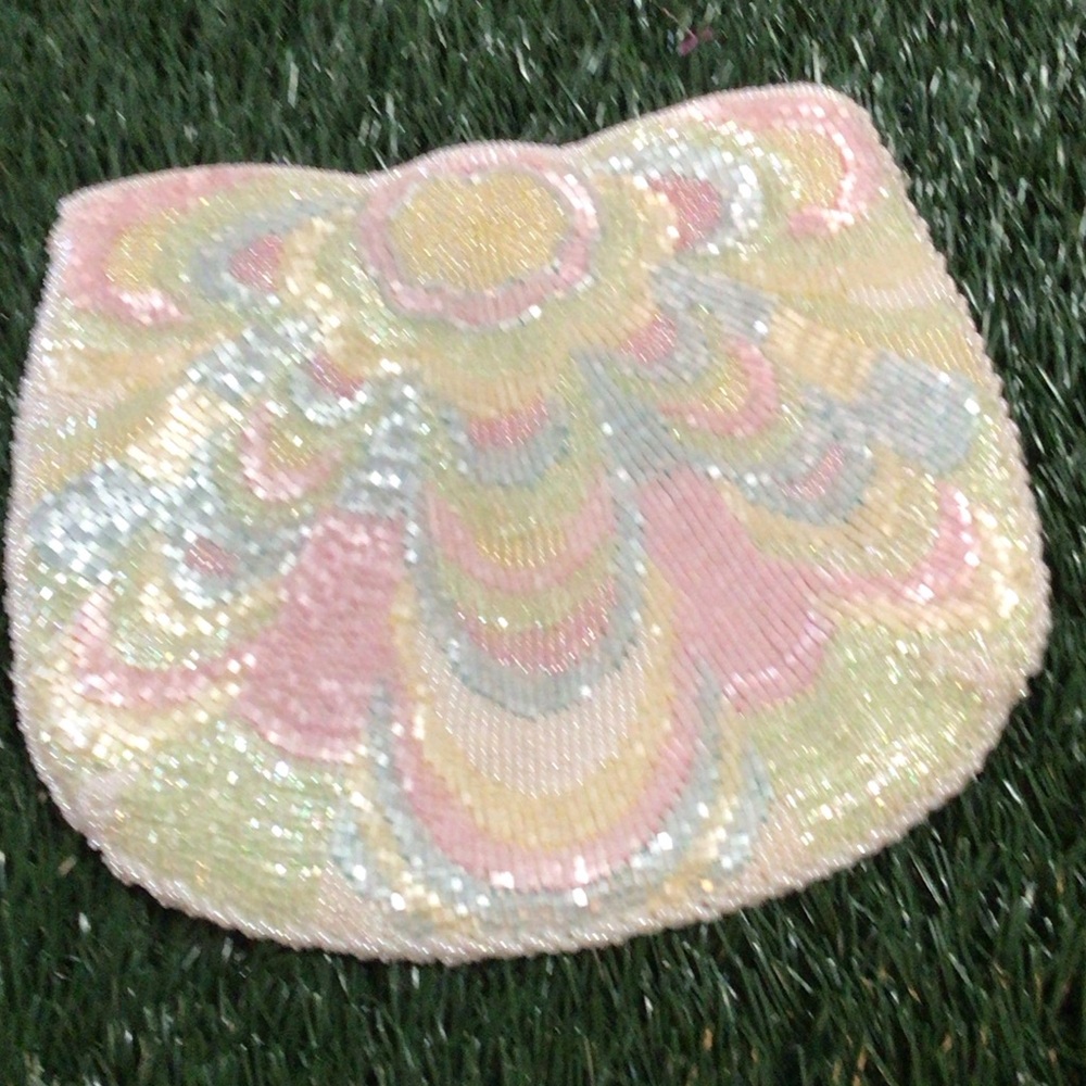 Beaded clutch lot58 very pretty